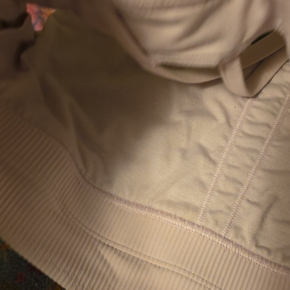 lululemon athletica Cream Bra - Picture 5 of 5